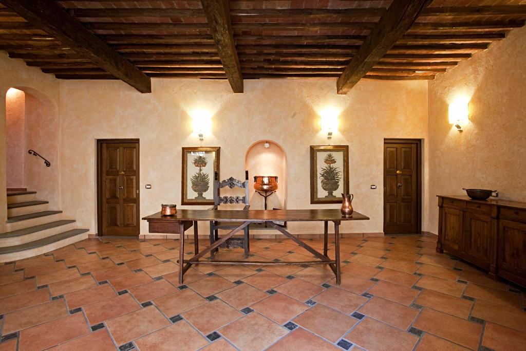 Residenza Palazzo Saloni Aparthotel Montalcino Exterior photo