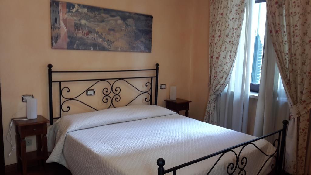 Residenza Palazzo Saloni Aparthotel Montalcino Exterior photo