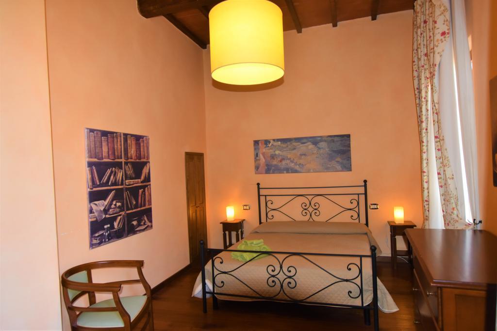 Residenza Palazzo Saloni Aparthotel Montalcino Exterior photo